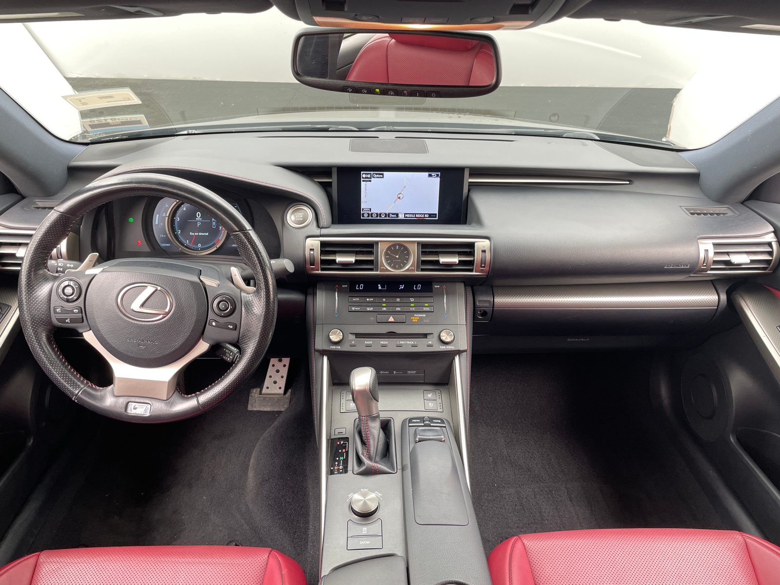 Thumbnail: 2016 Lexus IS - 2