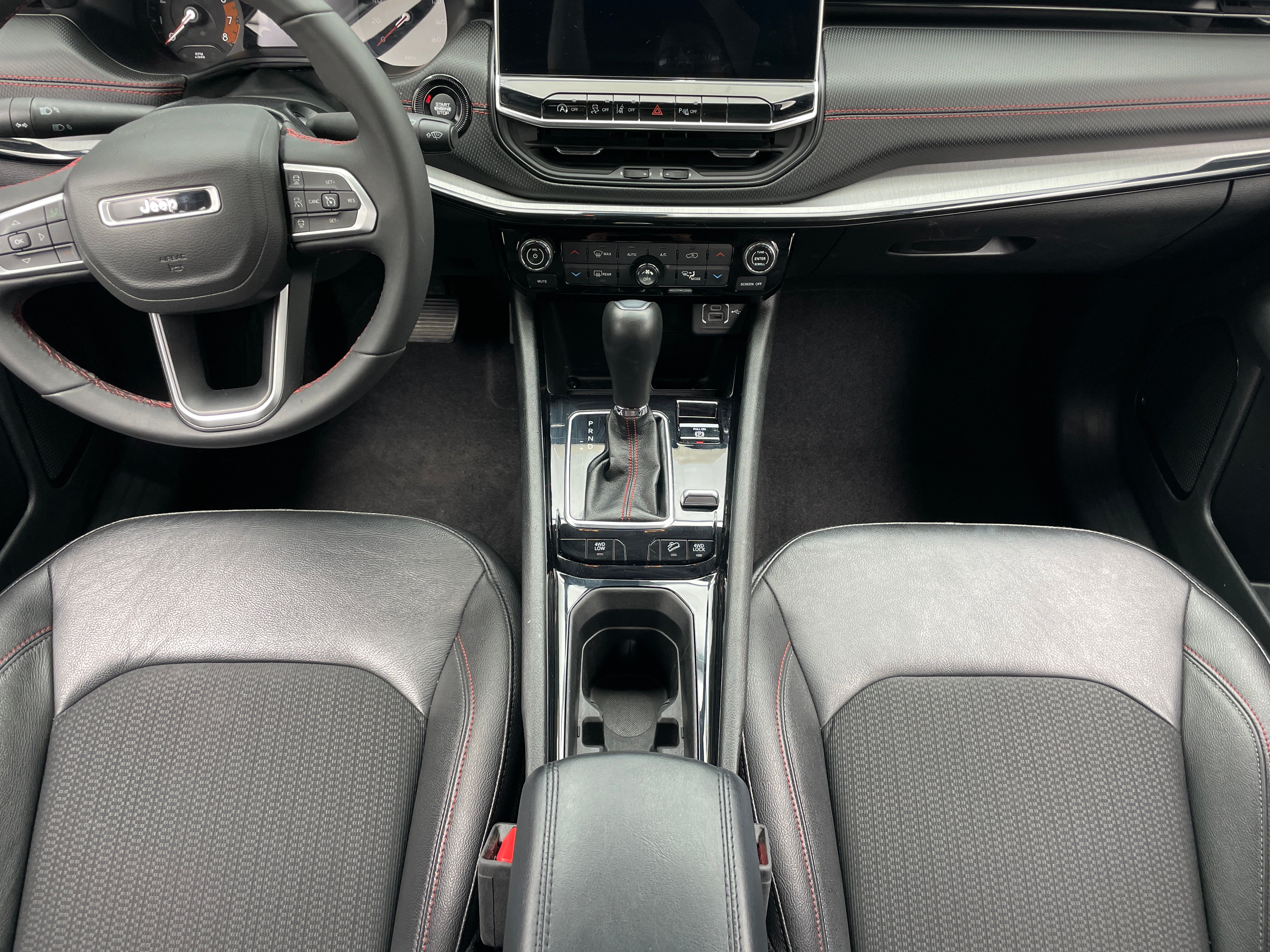 2025 Jeep Compass Trailhawk - Photo 6