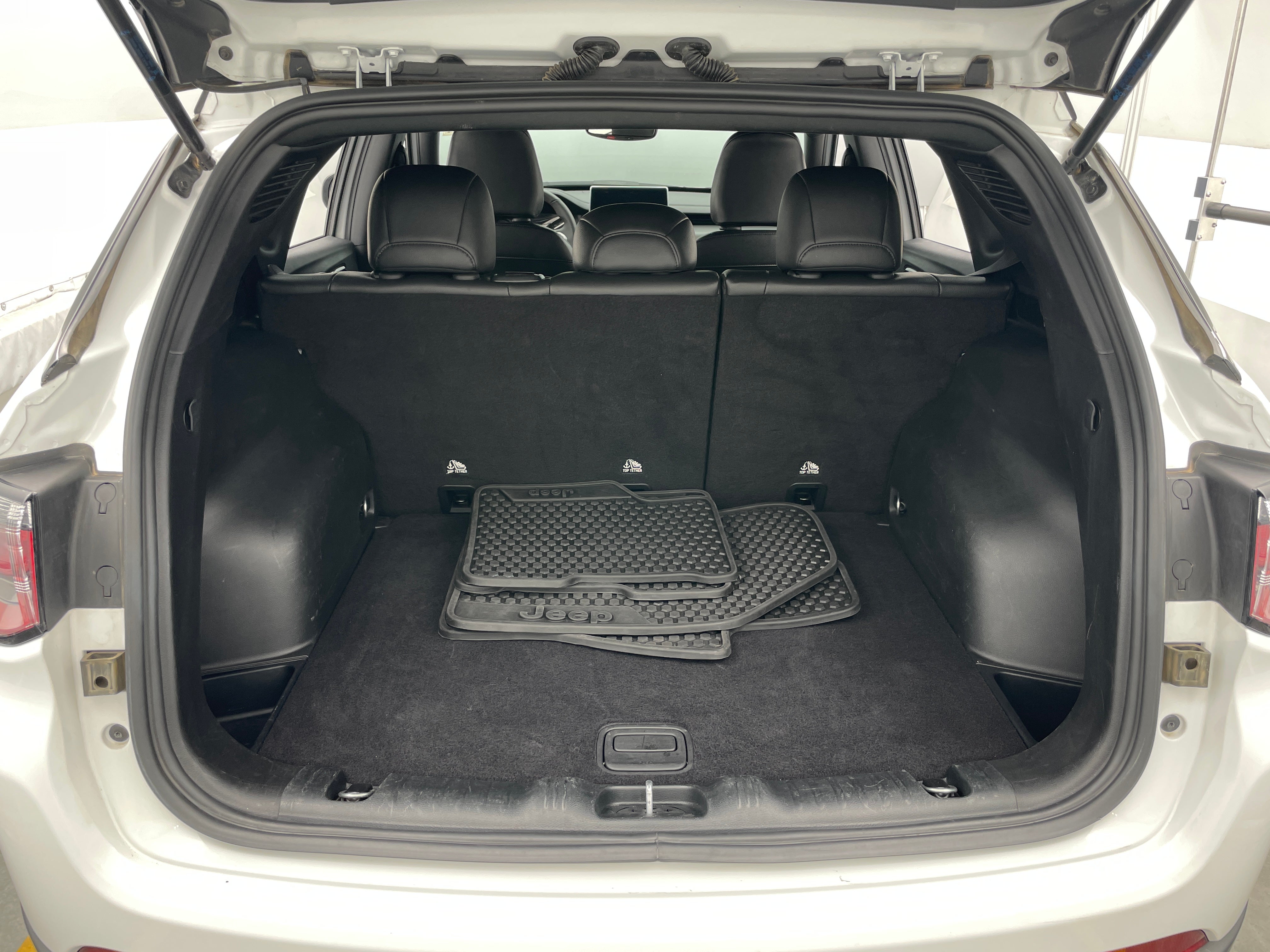 2025 Jeep Compass Trailhawk - Photo 7