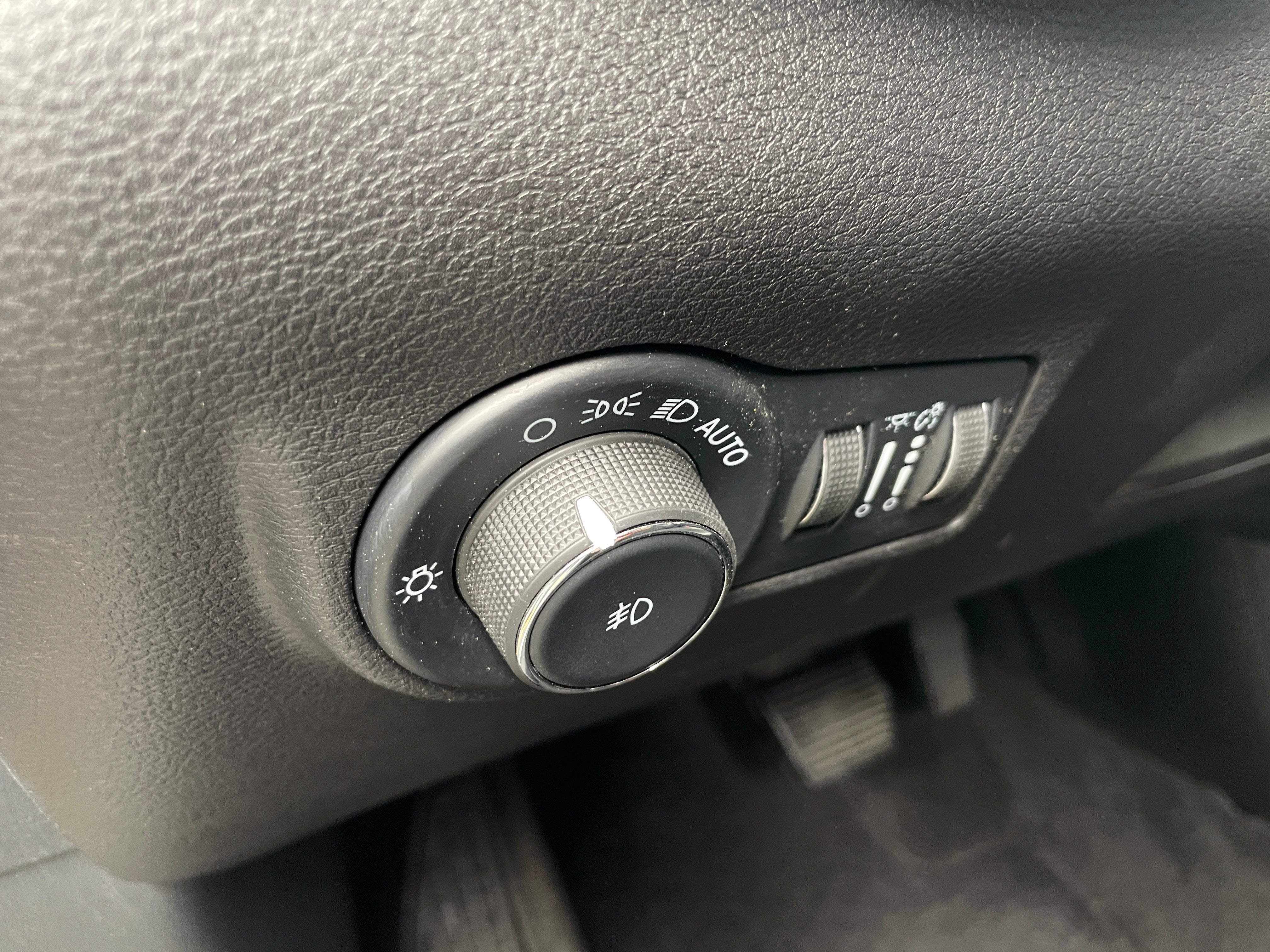 2025 Jeep Compass Trailhawk - Photo 9