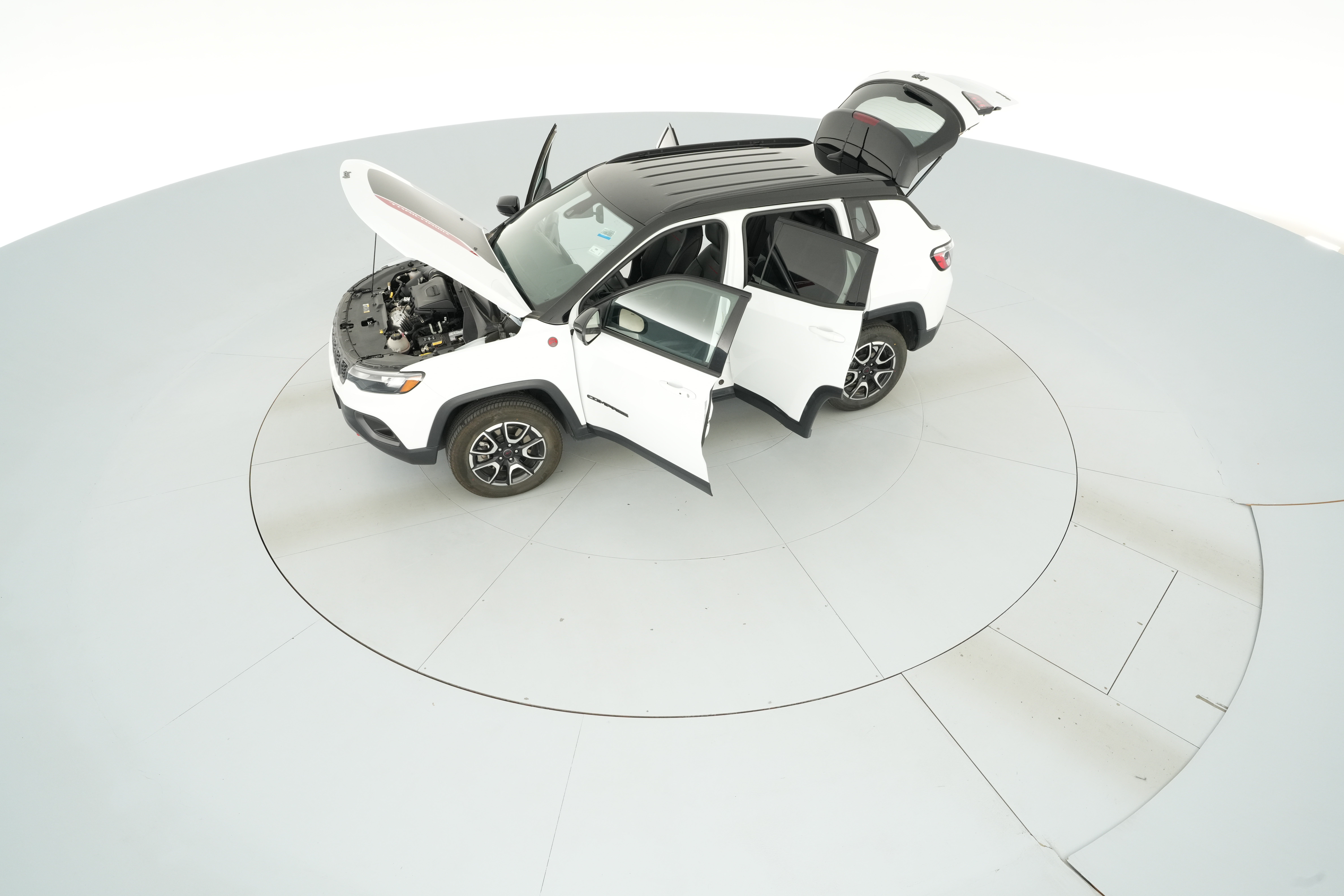 2025 Jeep Compass Trailhawk - Photo 40