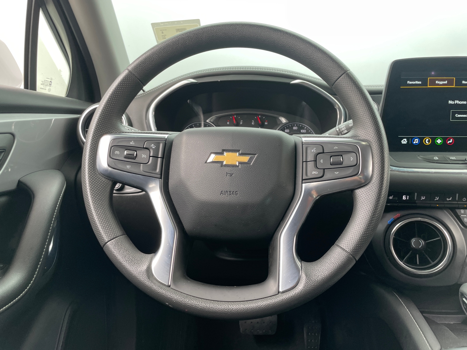 Thumbnail: 2023 Chevrolet Blazer - 5