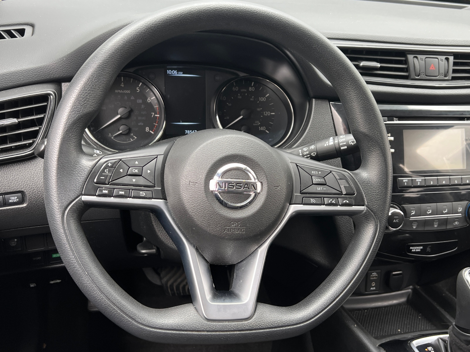 Thumbnail: 2017 Nissan Rogue - 5