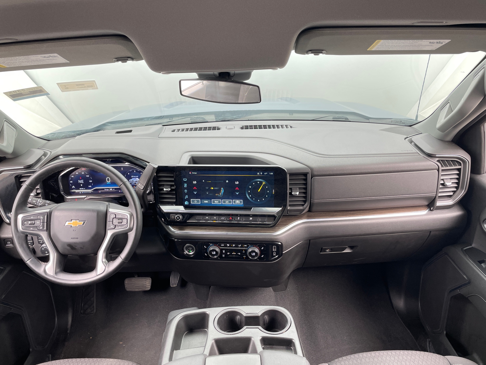 Thumbnail: 2024 Chevrolet Silverado 1500 - 3