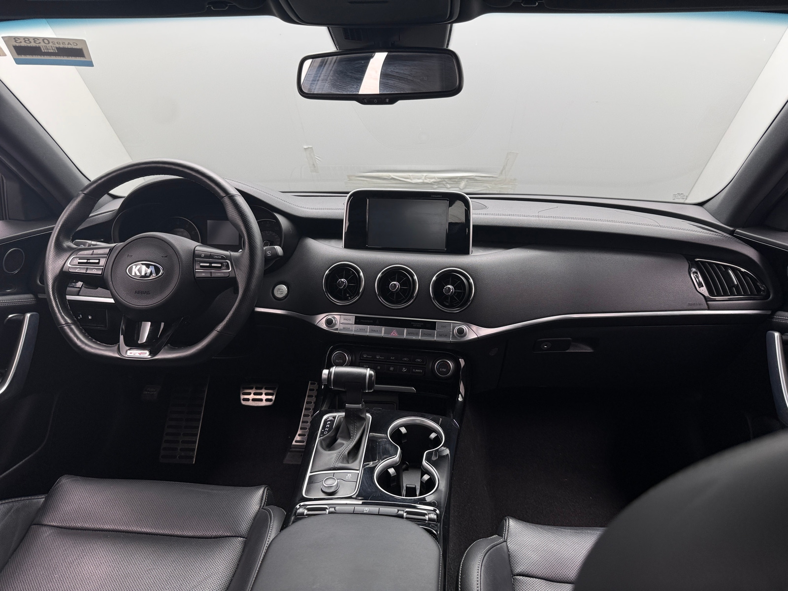Thumbnail: 2020 Kia Stinger - 2