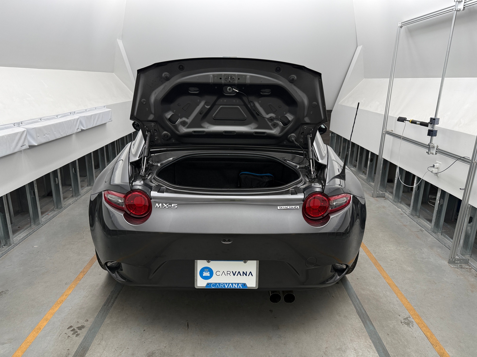 Thumbnail: 2021 Mazda MX-5 Miata - 5