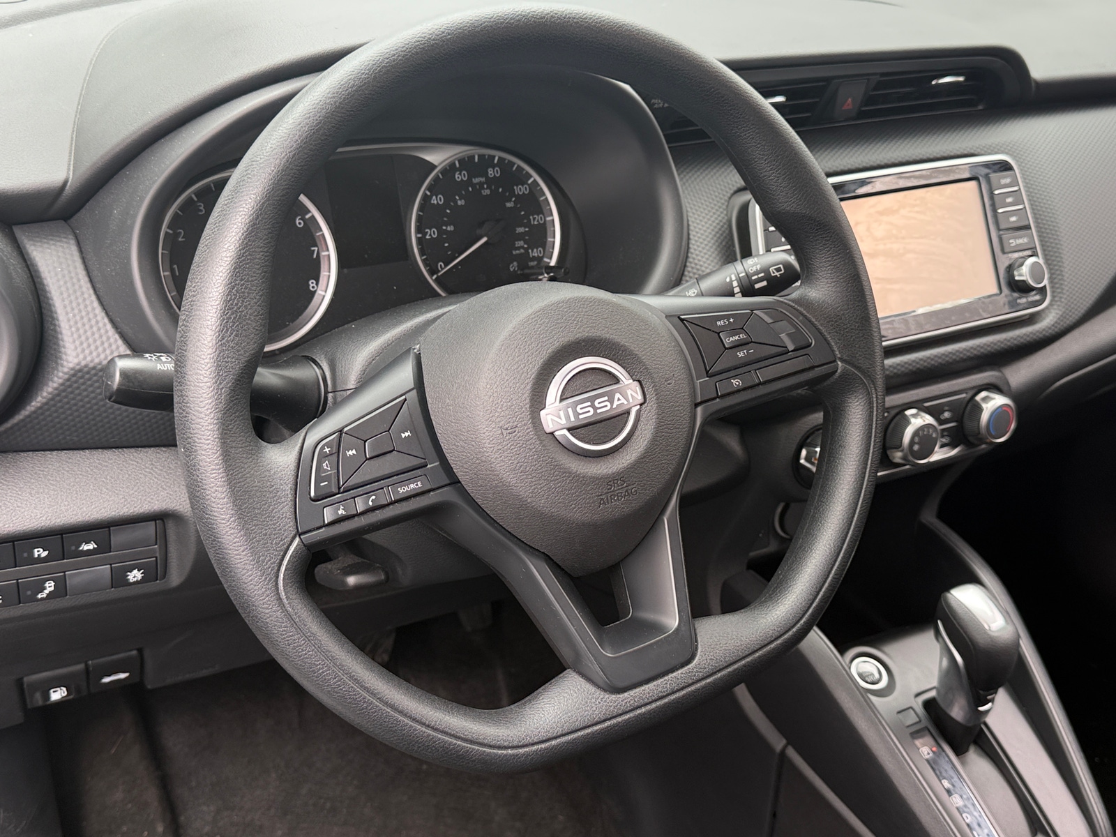 Thumbnail: 2025 Nissan Kicks - 5