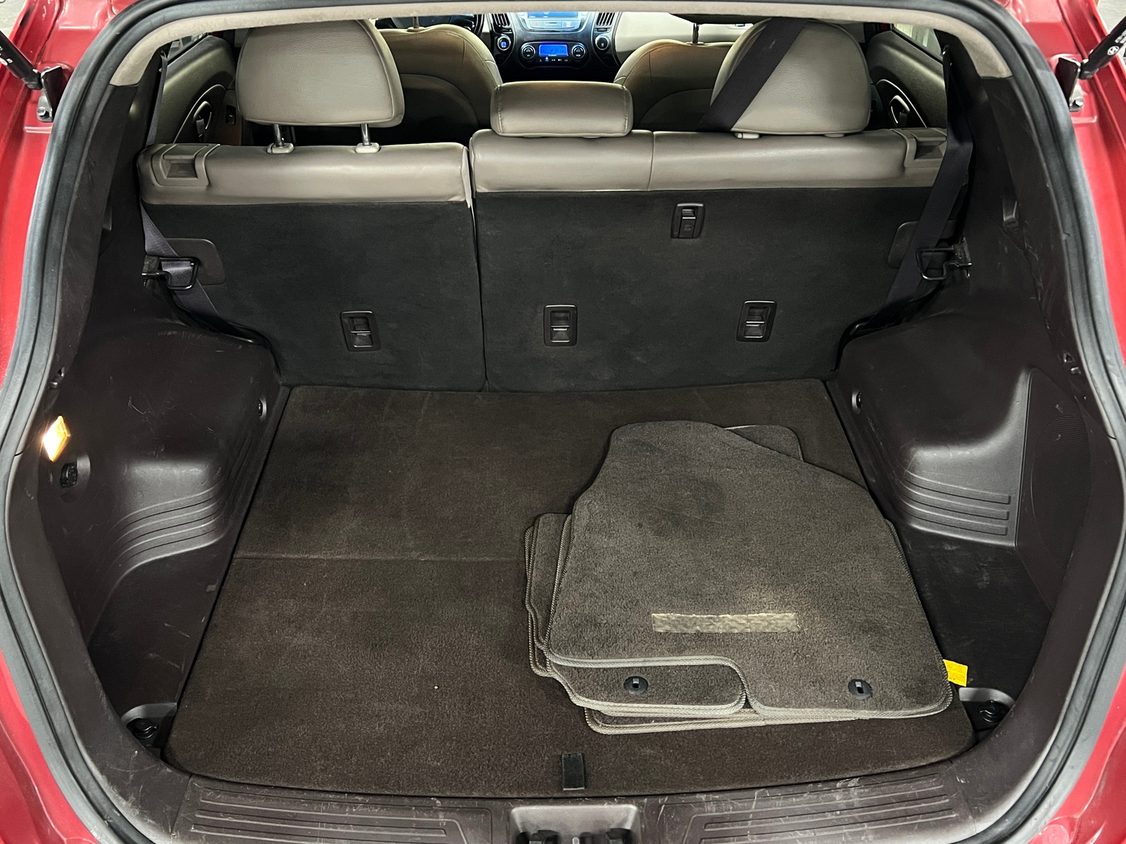 Thumbnail: 2014 Hyundai Tucson - 6