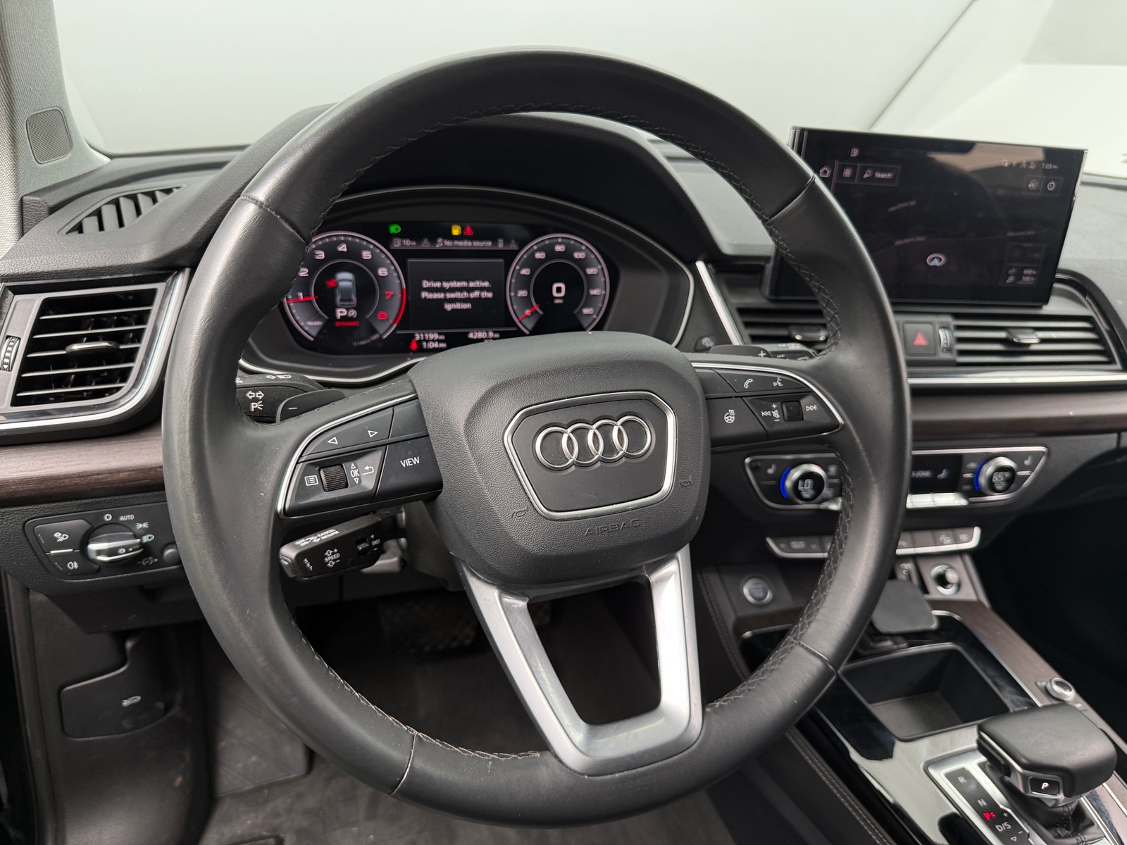 Thumbnail: 2023 Audi Q5 - 4