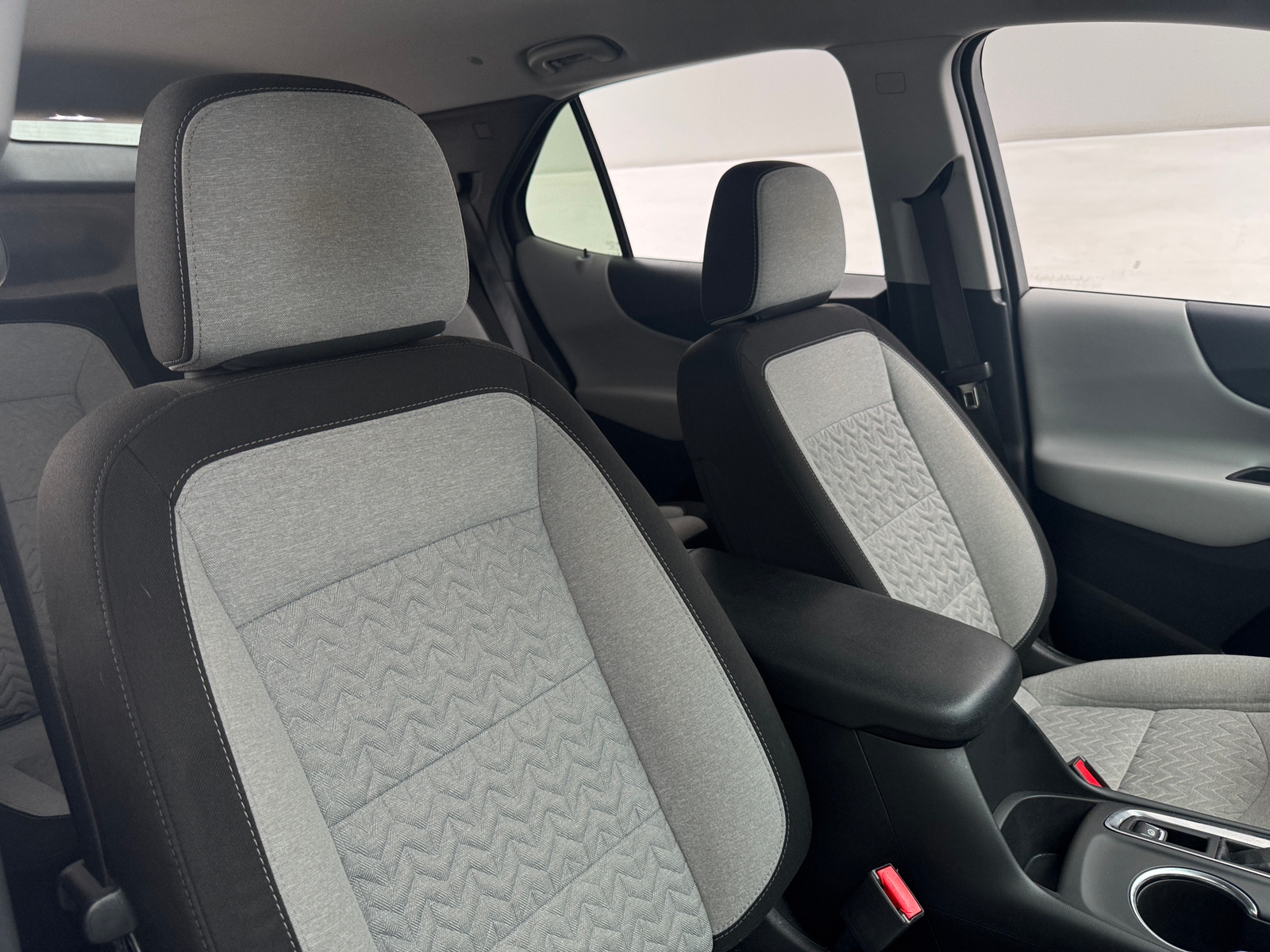Thumbnail: 2024 Chevrolet Equinox - 2