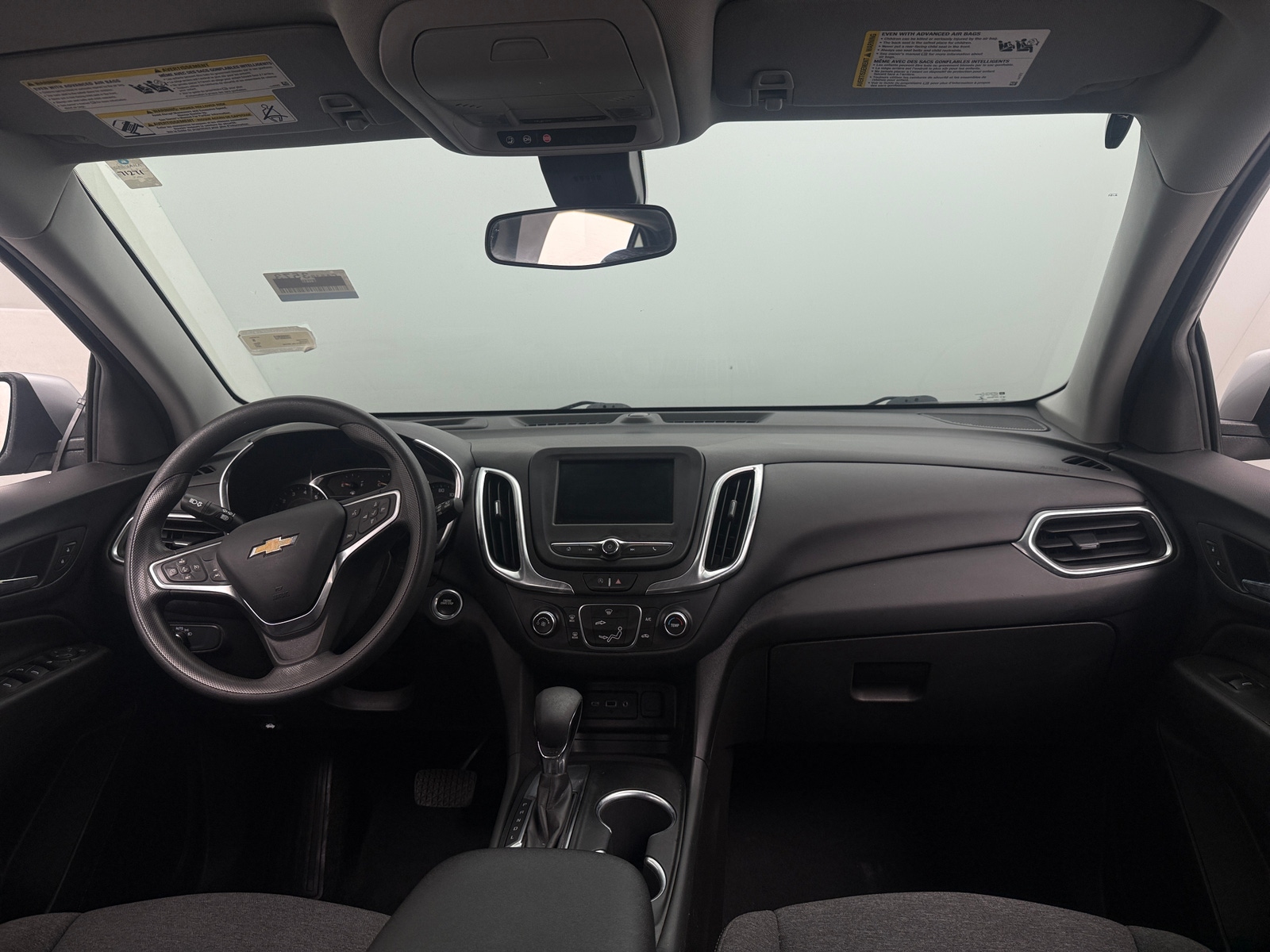 Thumbnail: 2022 Chevrolet Equinox - 3