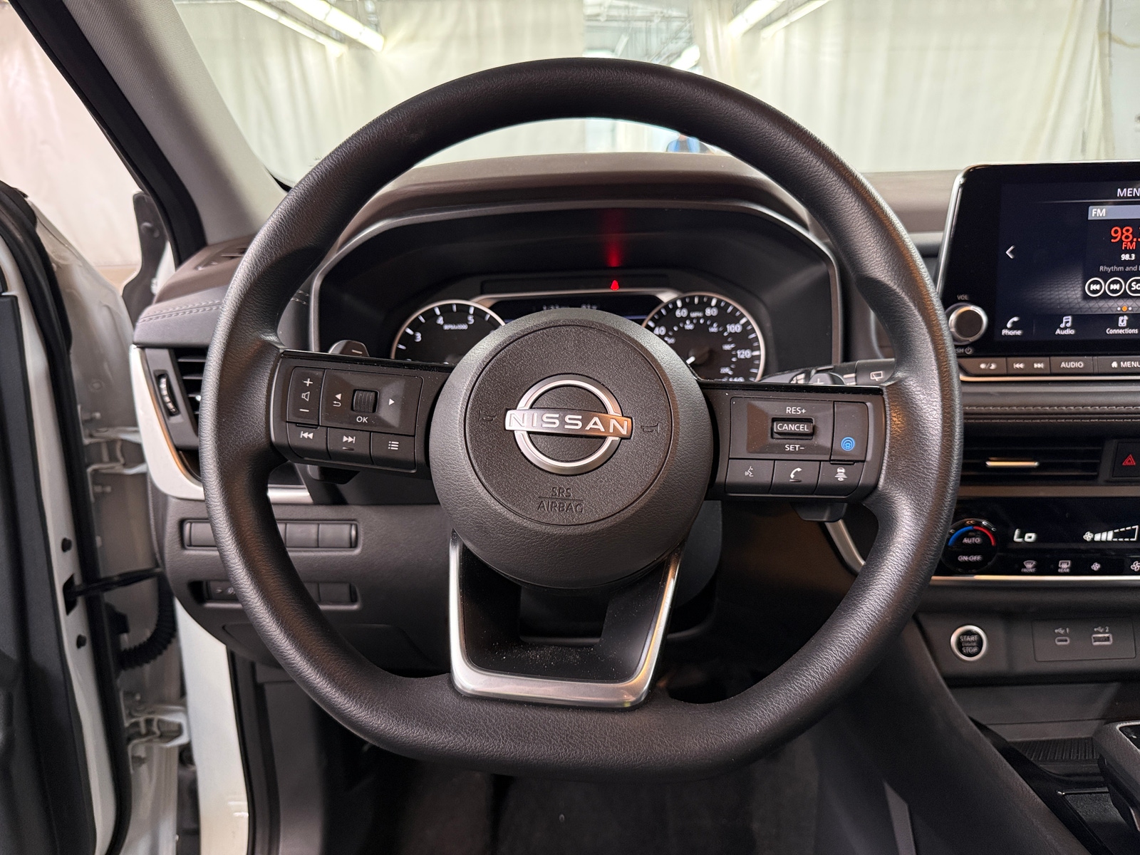 Thumbnail: 2023 Nissan Rogue - 5