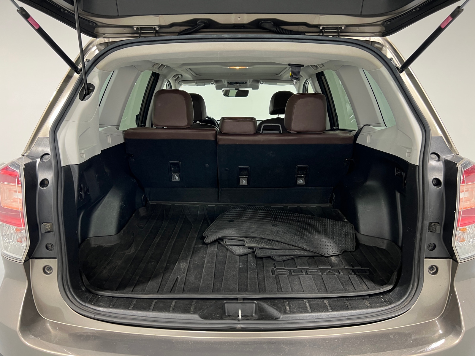 Thumbnail: 2017 Subaru Forester - 6