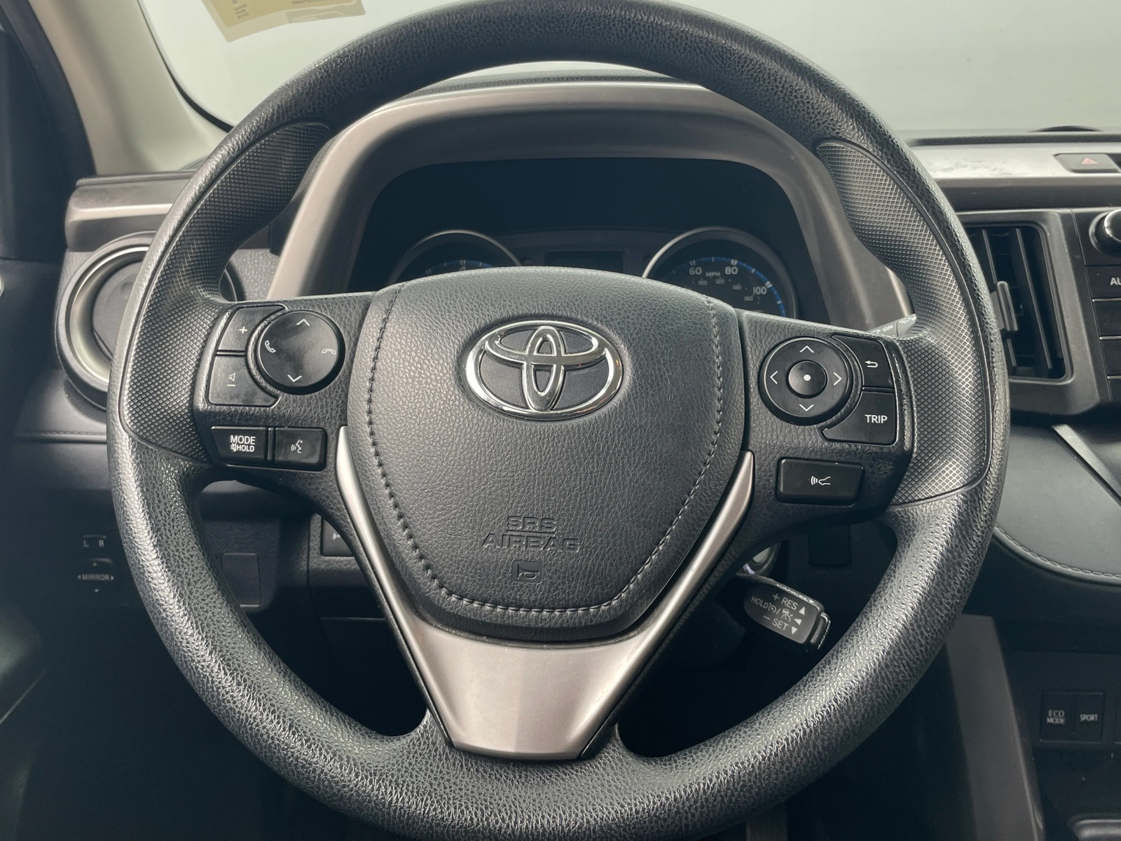Thumbnail: 2018 Toyota RAV4 - 5