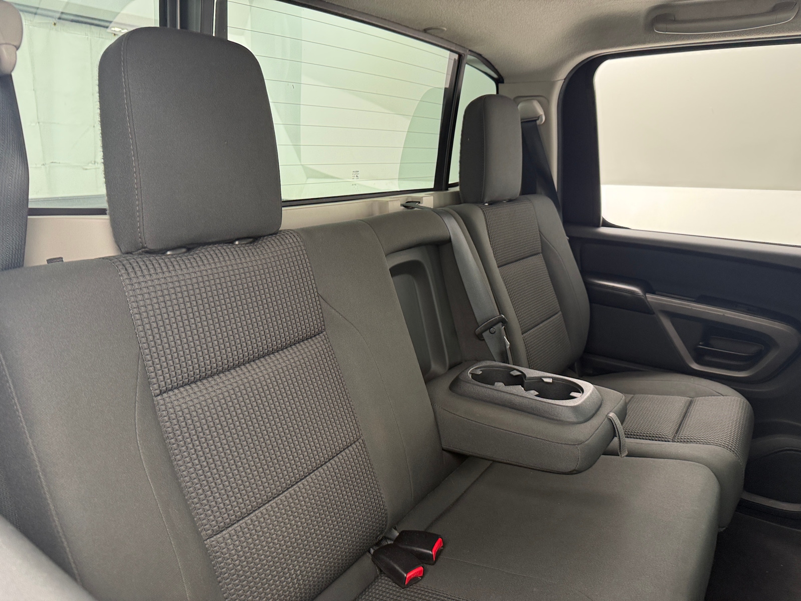 Thumbnail: 2015 Nissan Titan - 6