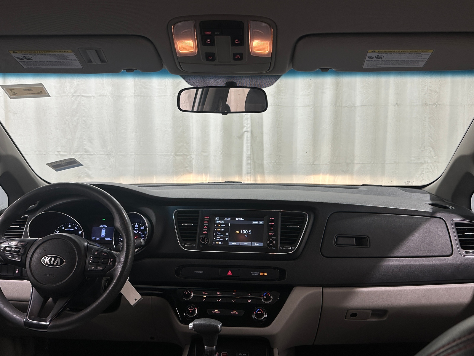 Thumbnail: 2021 Kia Sedona - 3