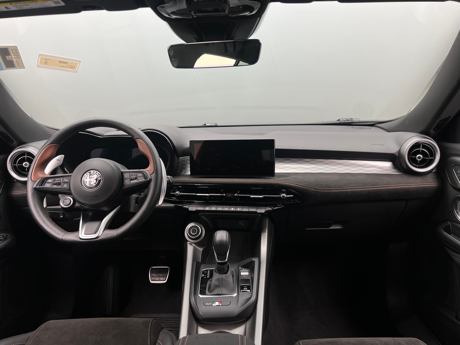 Thumbnail: 2025 Alfa Romeo Tonale - 3