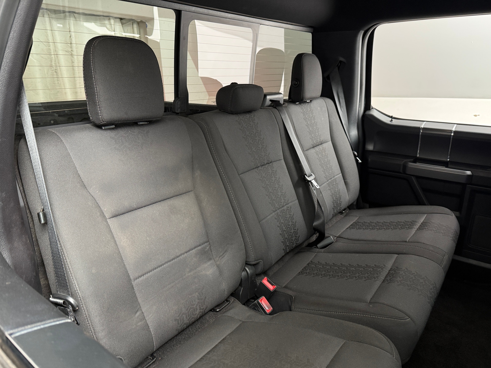 Thumbnail: 2018 Ford Econoline - 6