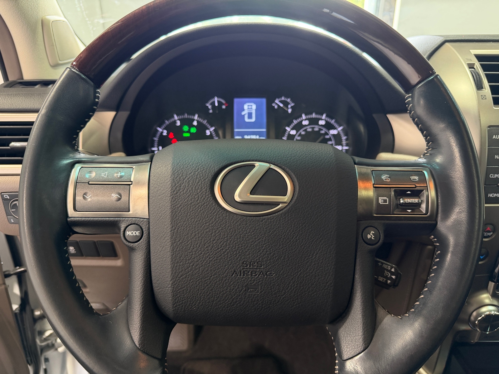 Thumbnail: 2018 Lexus GX - 4