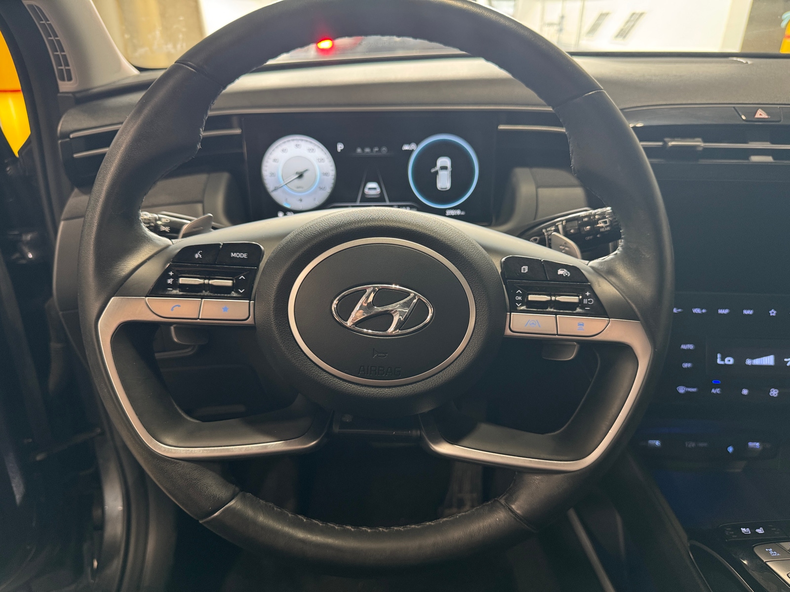 Thumbnail: 2022 Hyundai Tucson - 4