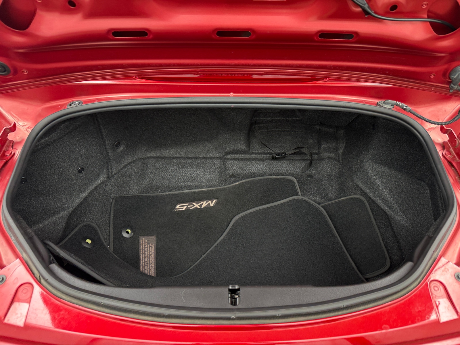 Thumbnail: 2016 Mazda MX-5 Miata - 6