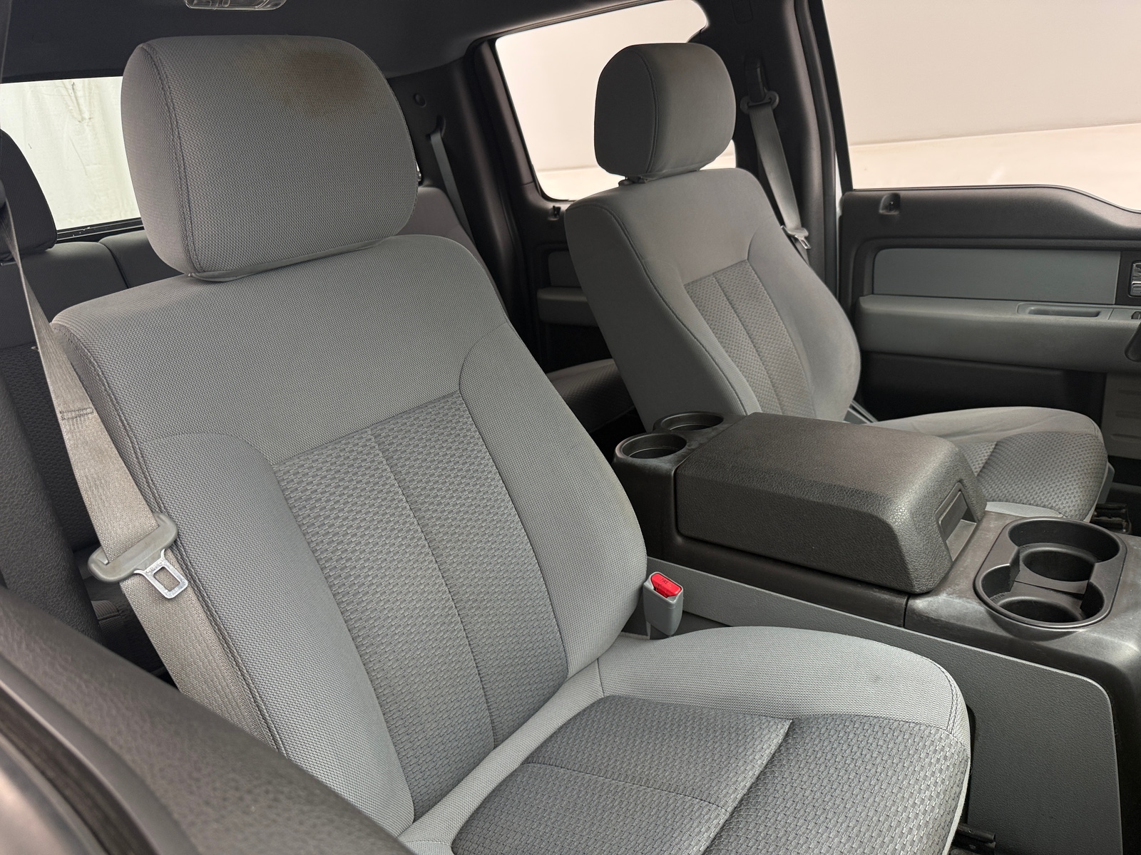 Thumbnail: 2014 Ford Econoline - 2