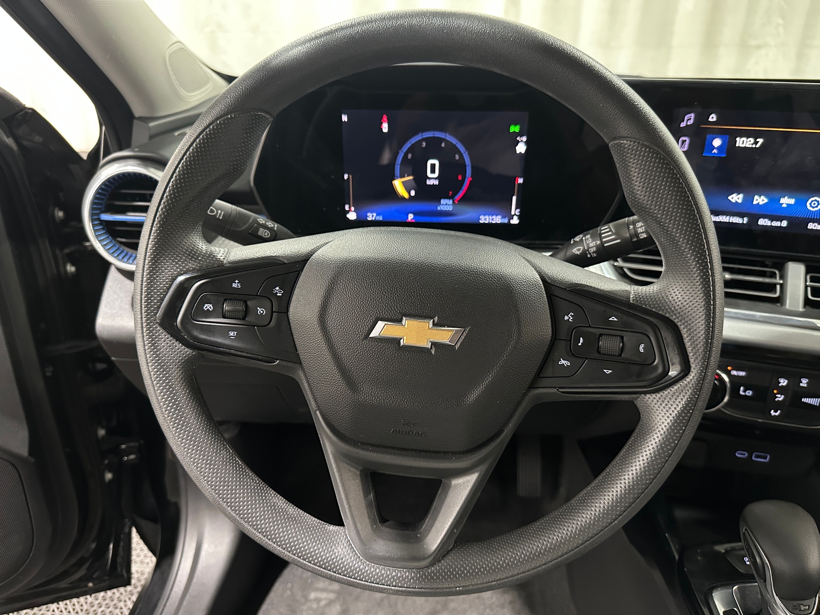 Thumbnail: 2025 Chevrolet Trax - 5