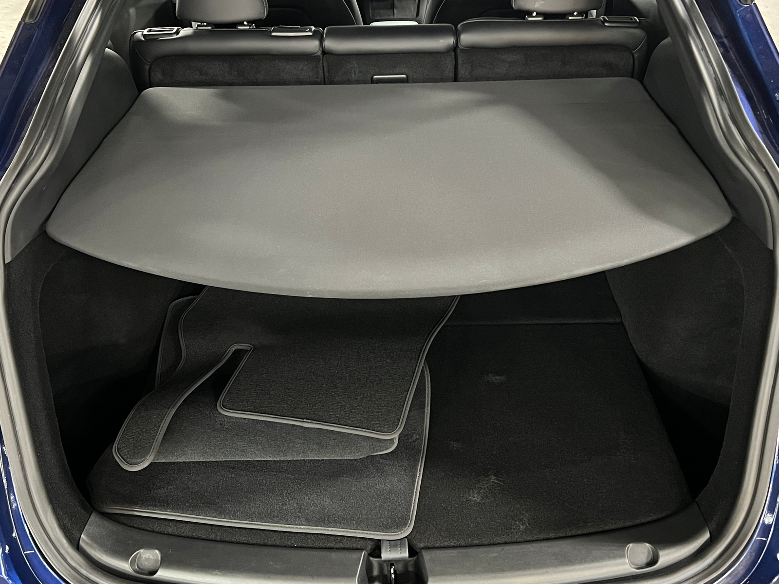 Thumbnail: 2023 Tesla Model Y - 6