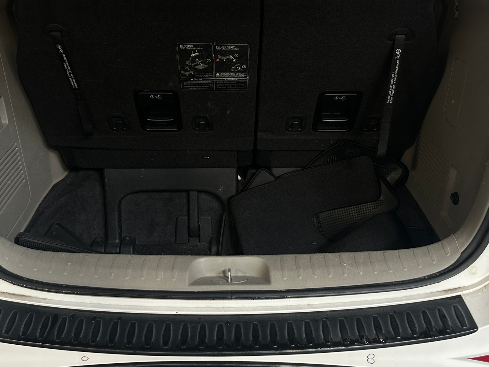 Thumbnail: 2020 Kia Sedona - 6