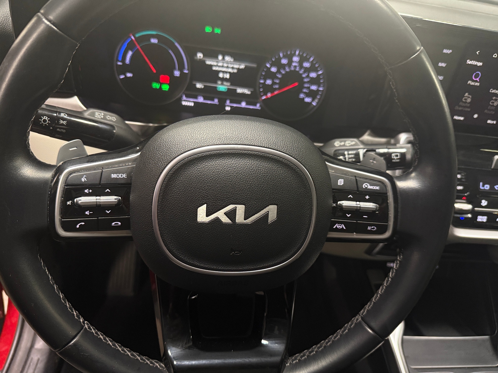 Thumbnail: 2022 Kia Sorento - 4