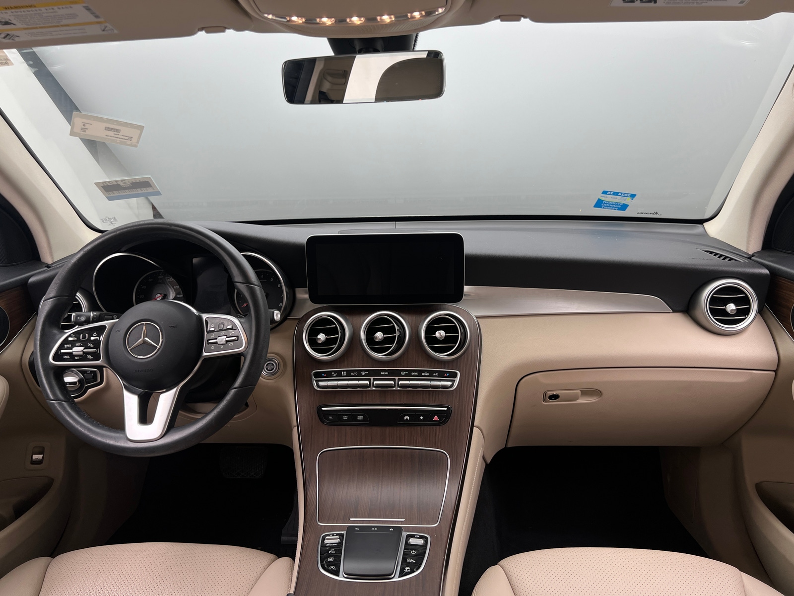 Thumbnail: 2021 Mercedes-Benz GLC - 2