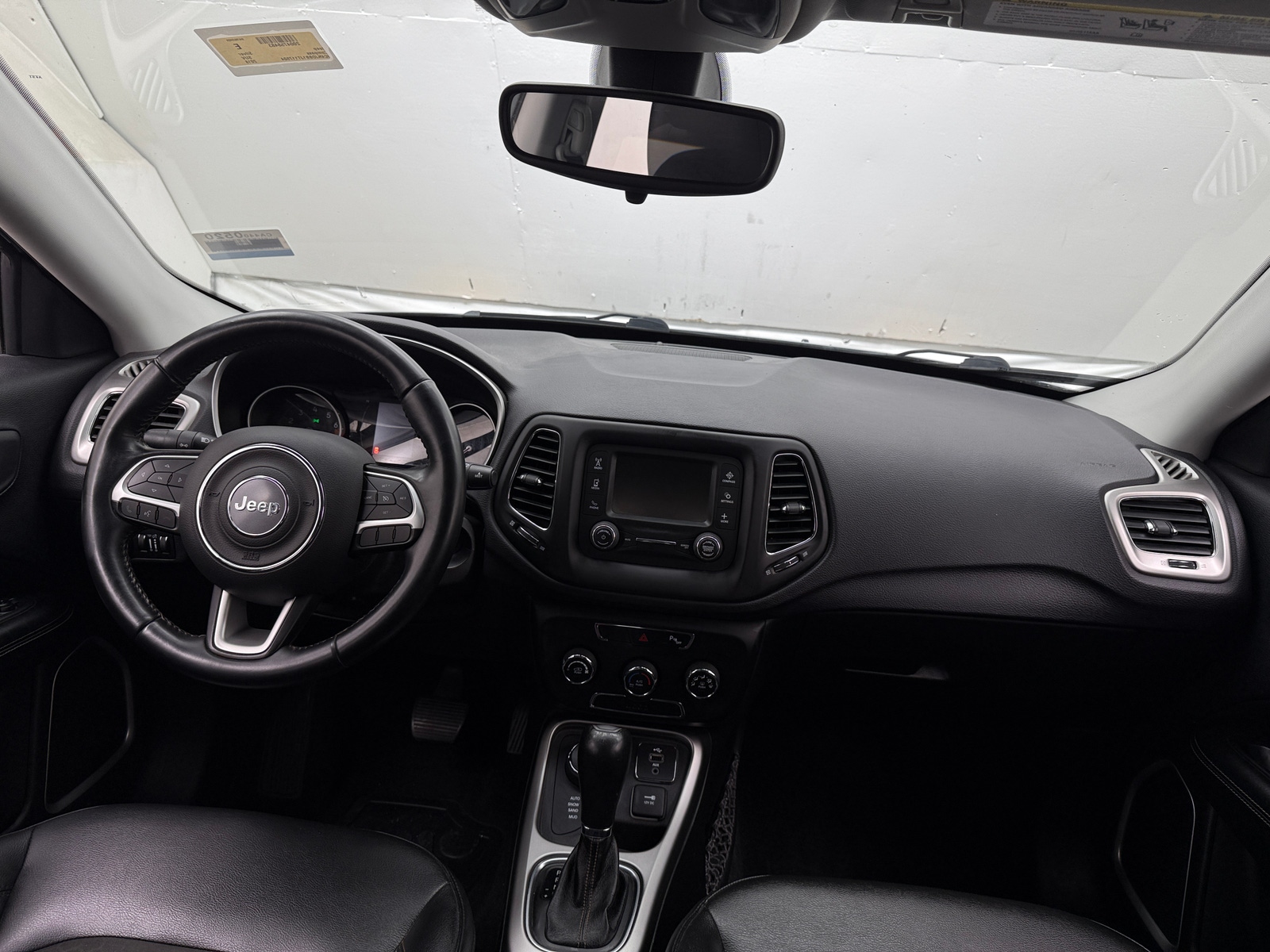 Thumbnail: 2018 Jeep Compass - 3