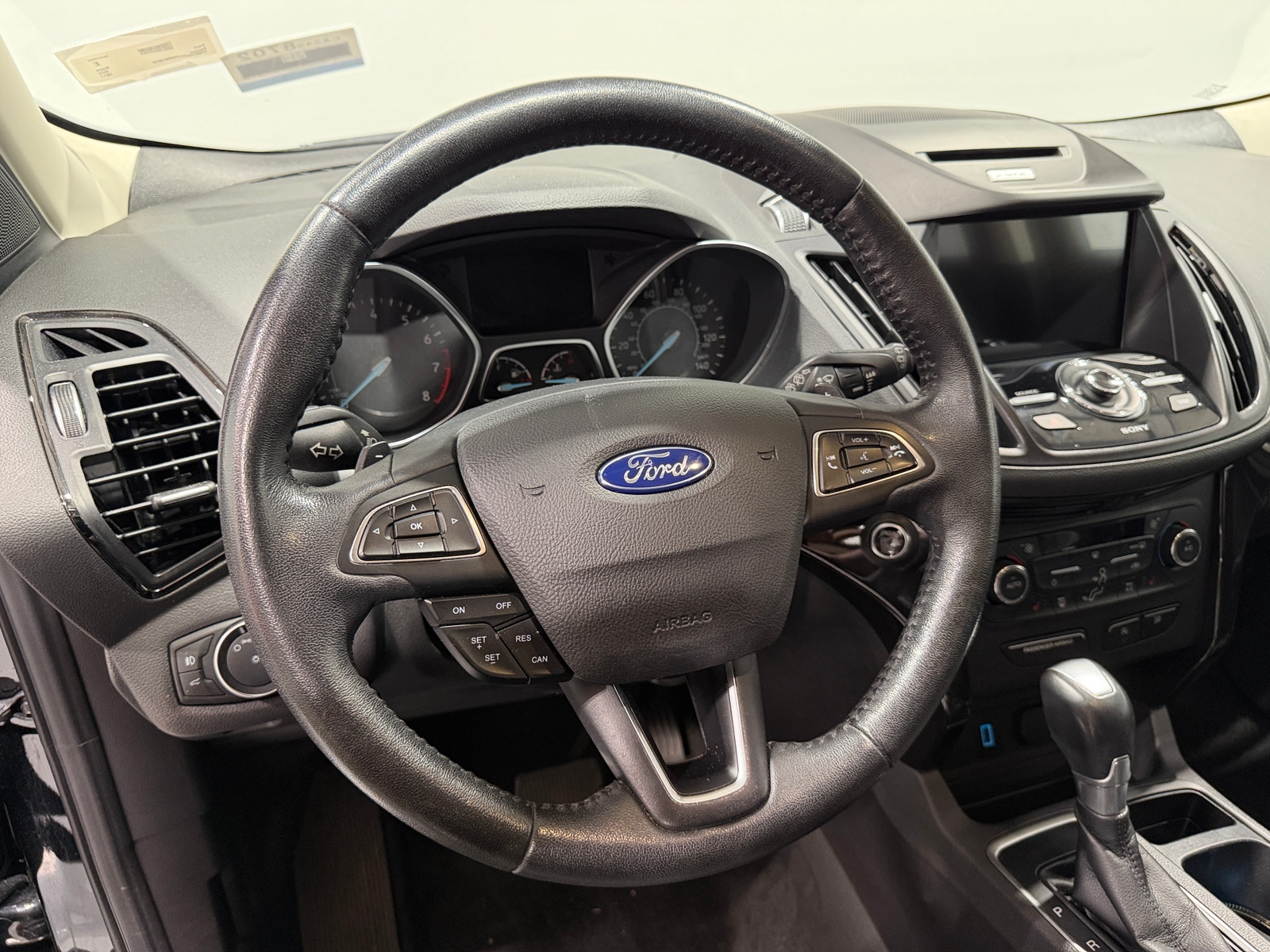 Thumbnail: 2017 Ford Escape - 4