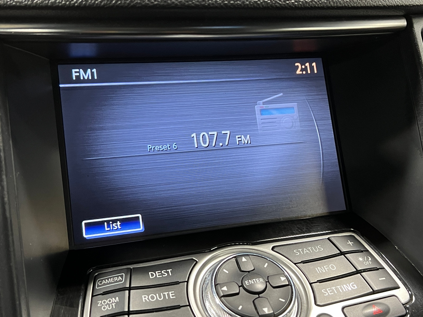 Thumbnail: 2016 INFINITI QX70 - 3