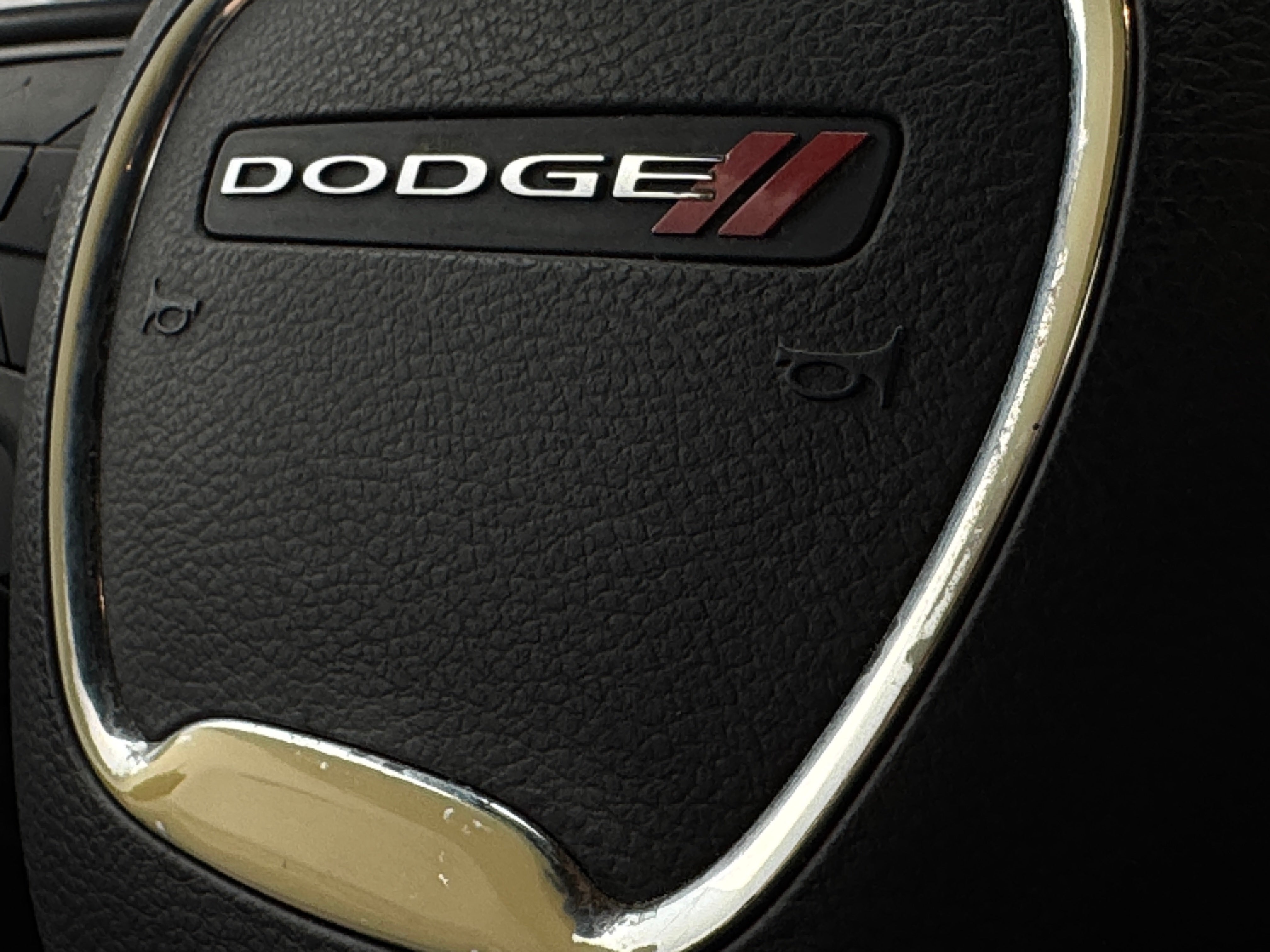 2019 Dodge Challenger SXT - Photo 15