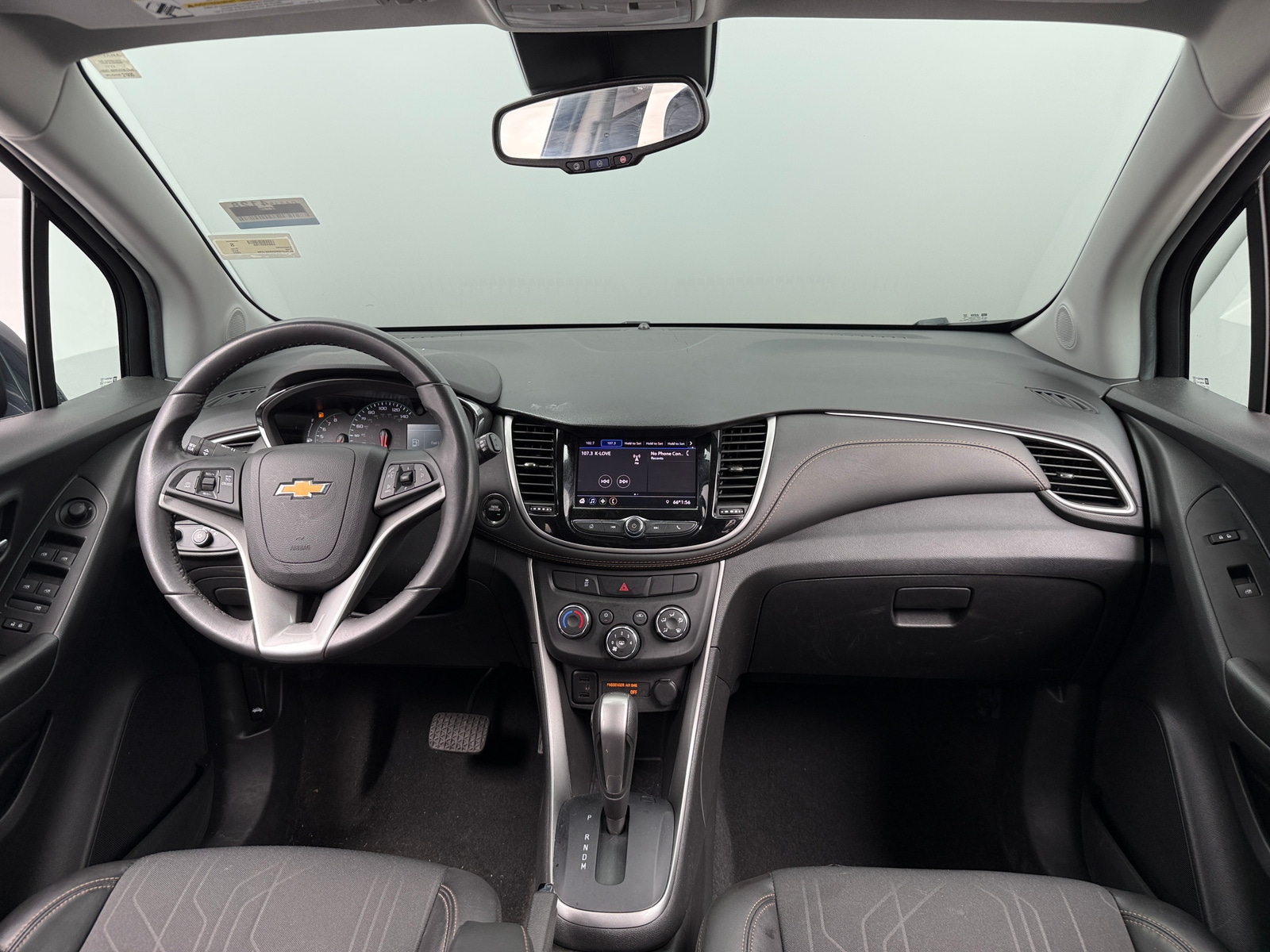Thumbnail: 2022 Chevrolet Trax - 3