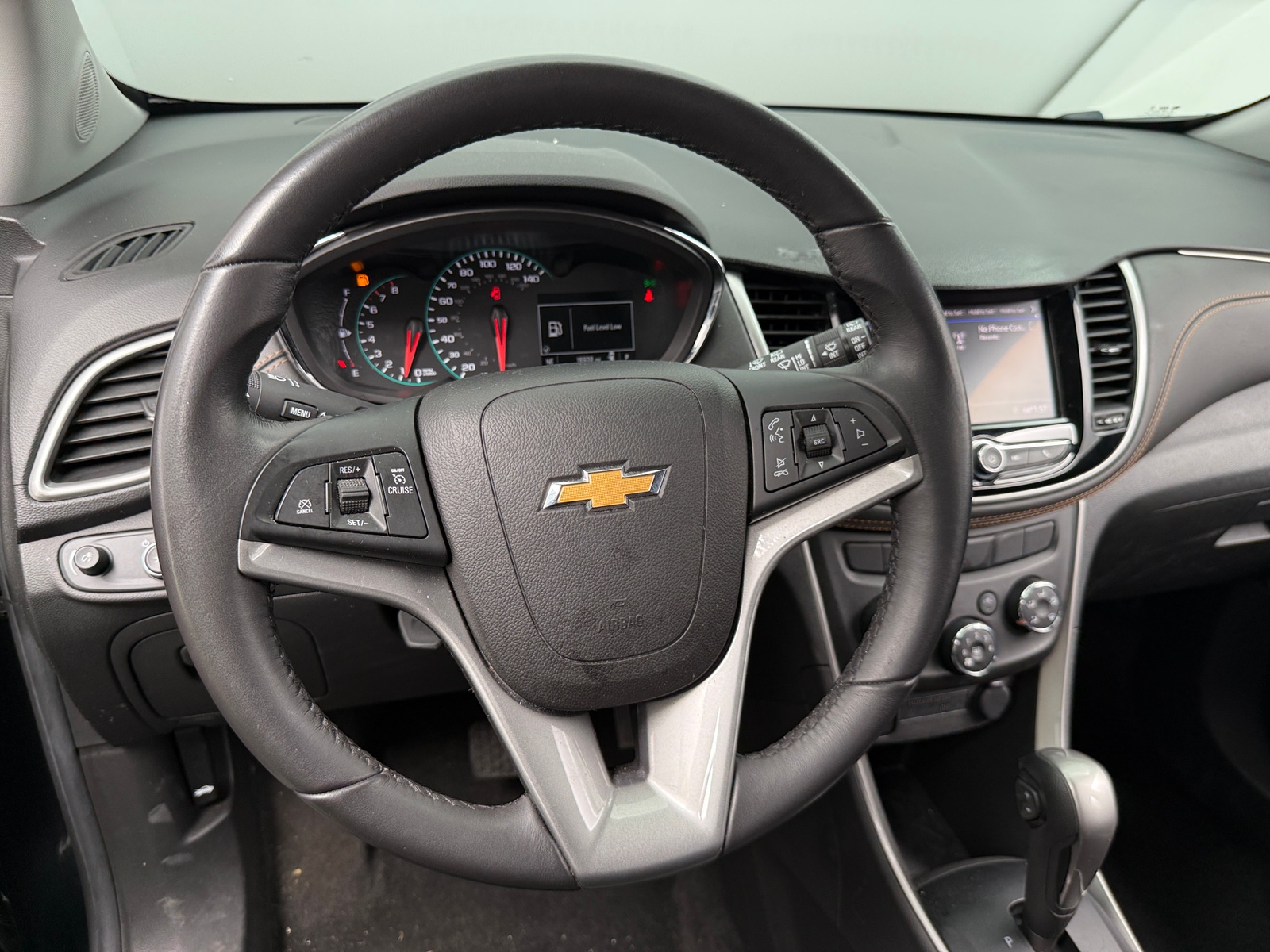 Thumbnail: 2022 Chevrolet Trax - 5