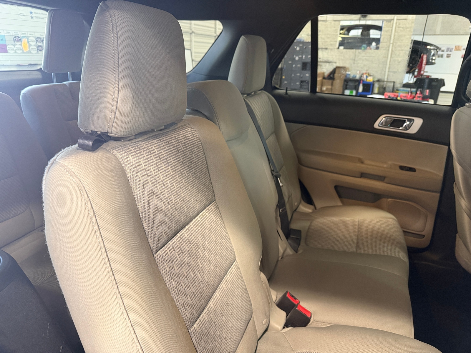 Thumbnail: 2014 Ford Explorer - 6