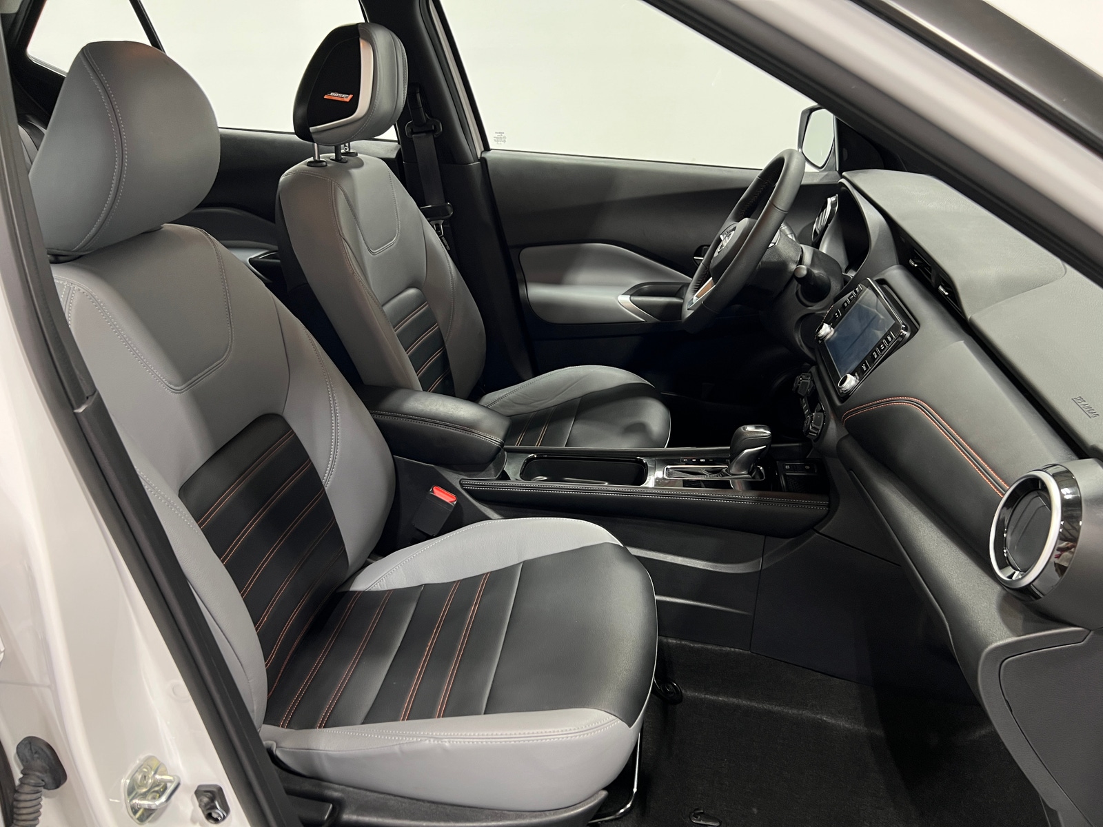 Thumbnail: 2024 Nissan Kicks - 2
