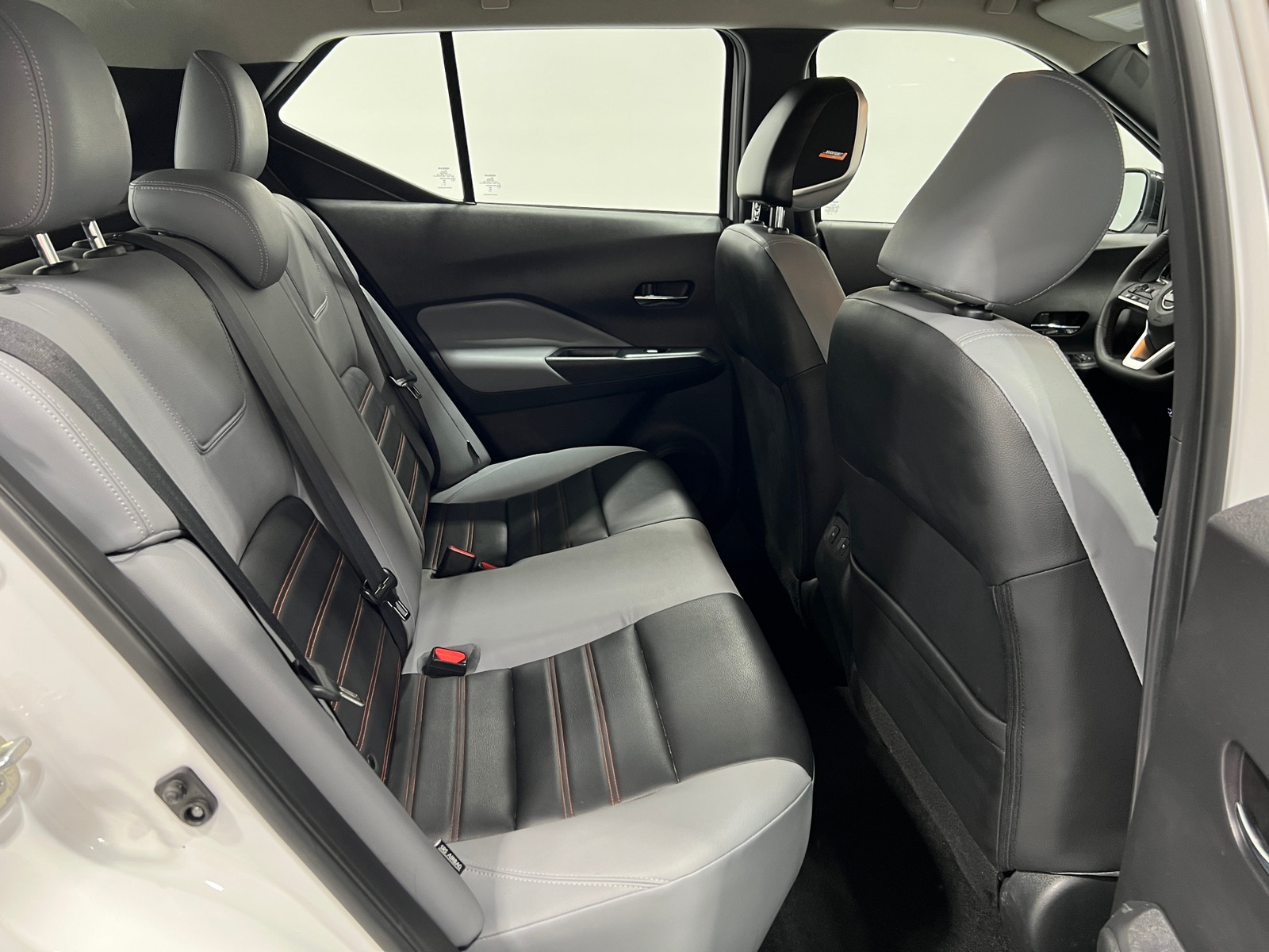 Thumbnail: 2024 Nissan Kicks - 6