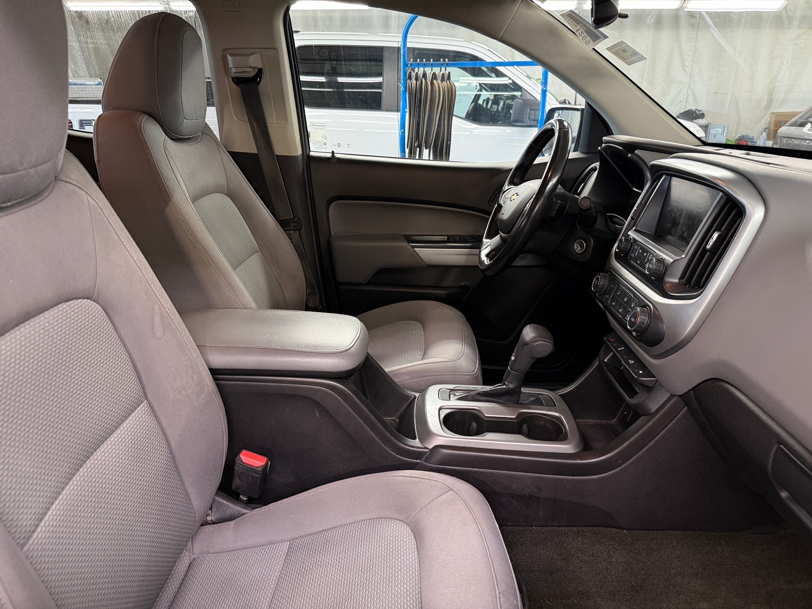 Thumbnail: 2017 Chevrolet Colorado - 2