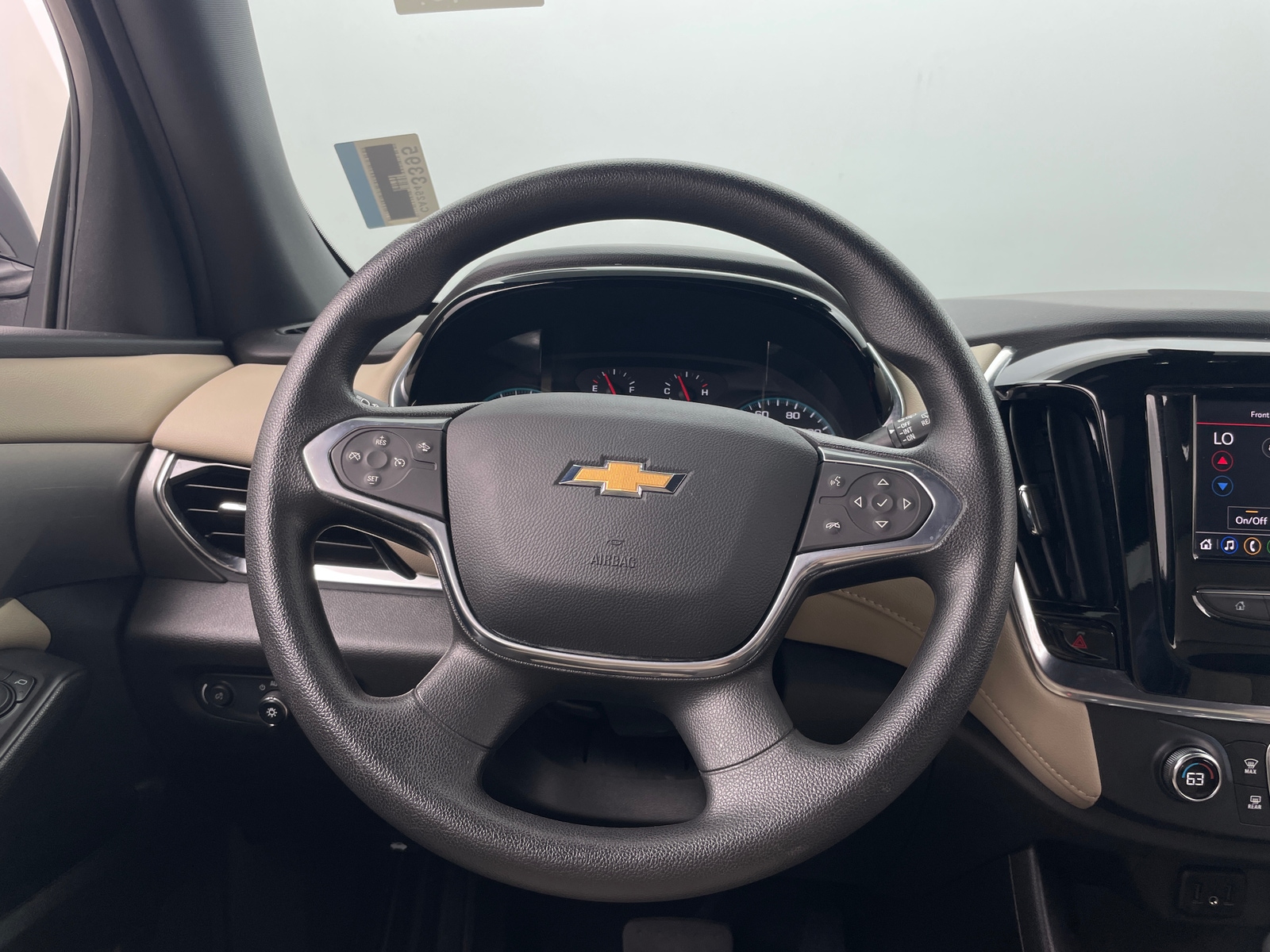 Thumbnail: 2022 Chevrolet Traverse - 5