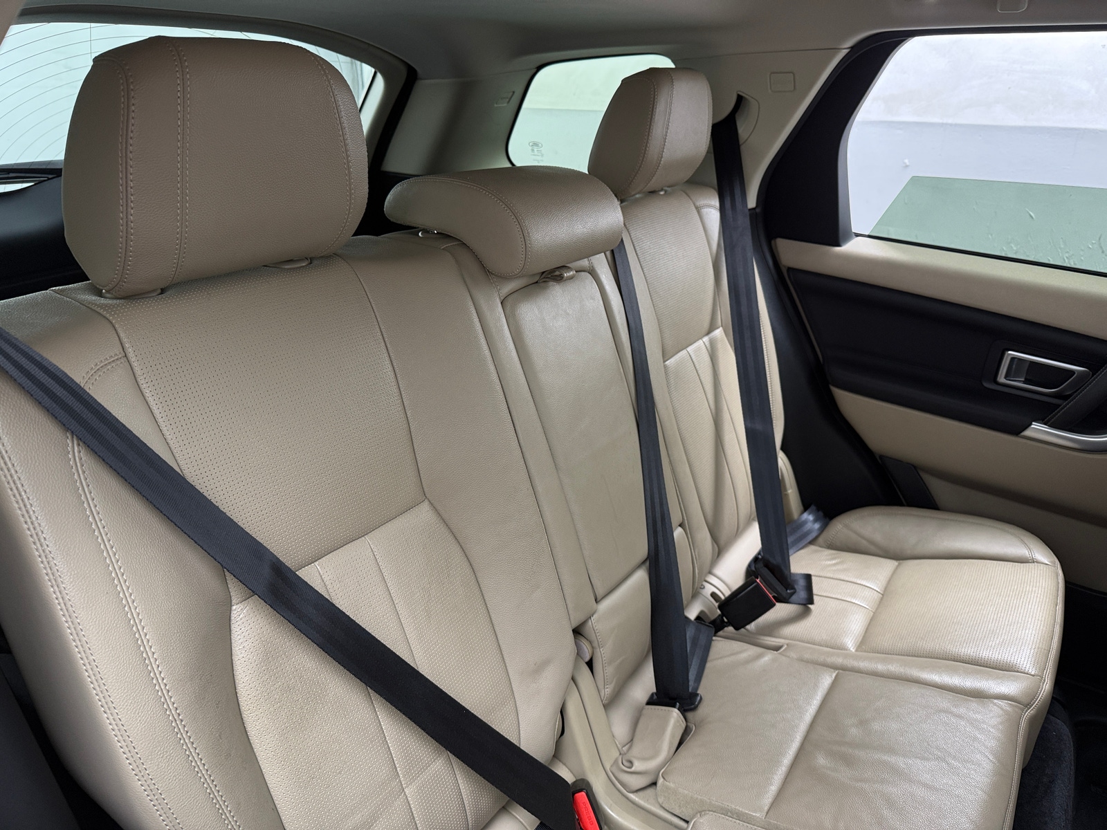 Thumbnail: 2019 Land Rover Discovery Sport - 5