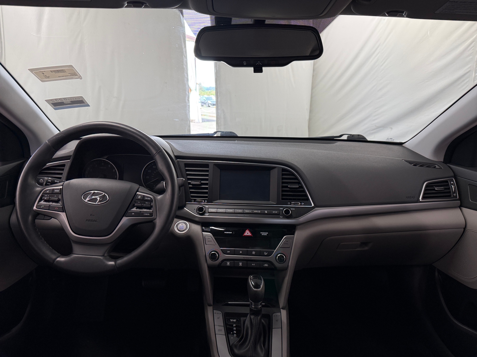 Thumbnail: 2017 Hyundai Elantra - 2