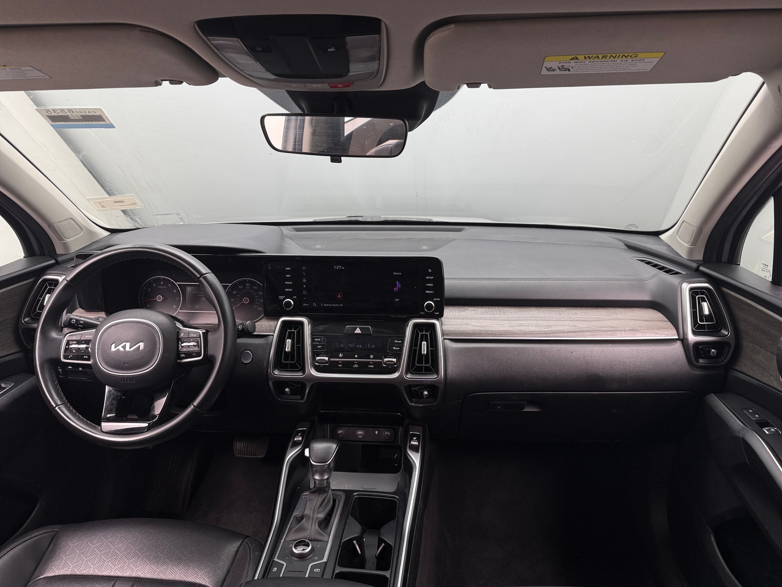 Thumbnail: 2023 Kia Sorento - 2