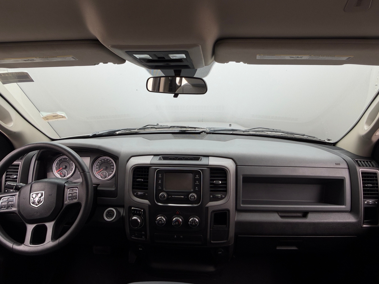 Thumbnail: 2020 RAM 1500 Classic - 2