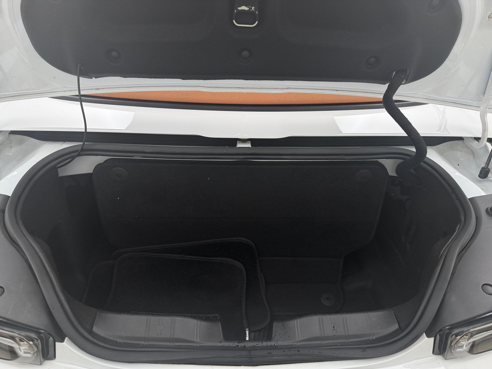 Thumbnail: 2020 Chevrolet Camaro - 5