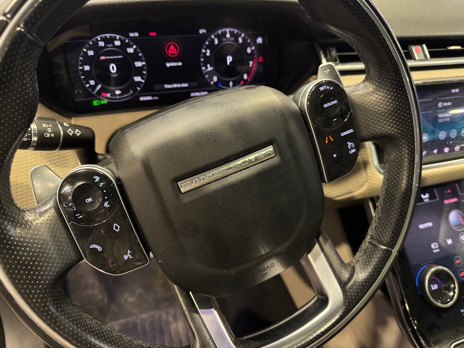 Thumbnail: 2018 Land Rover Range Rover Velar - 4