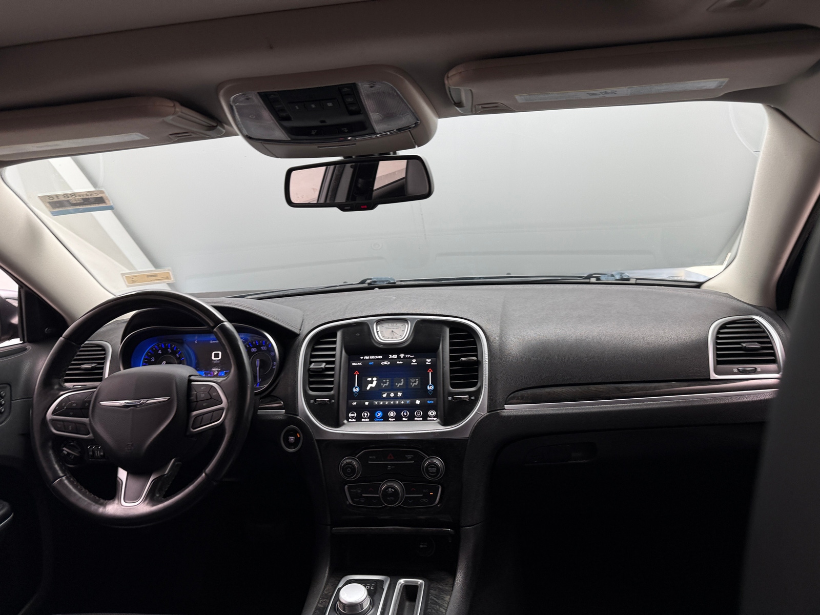 Thumbnail: 2019 Chrysler 300 - 2
