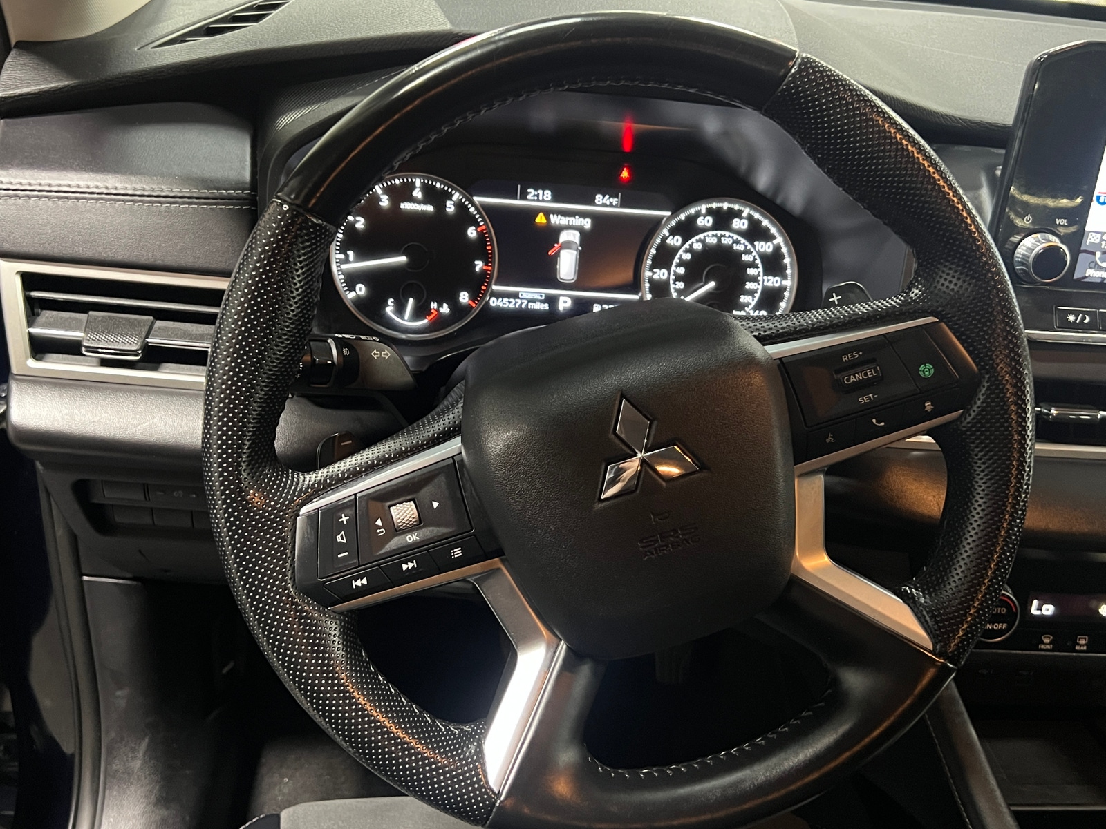 Thumbnail: 2024 Mitsubishi Outlander - 5